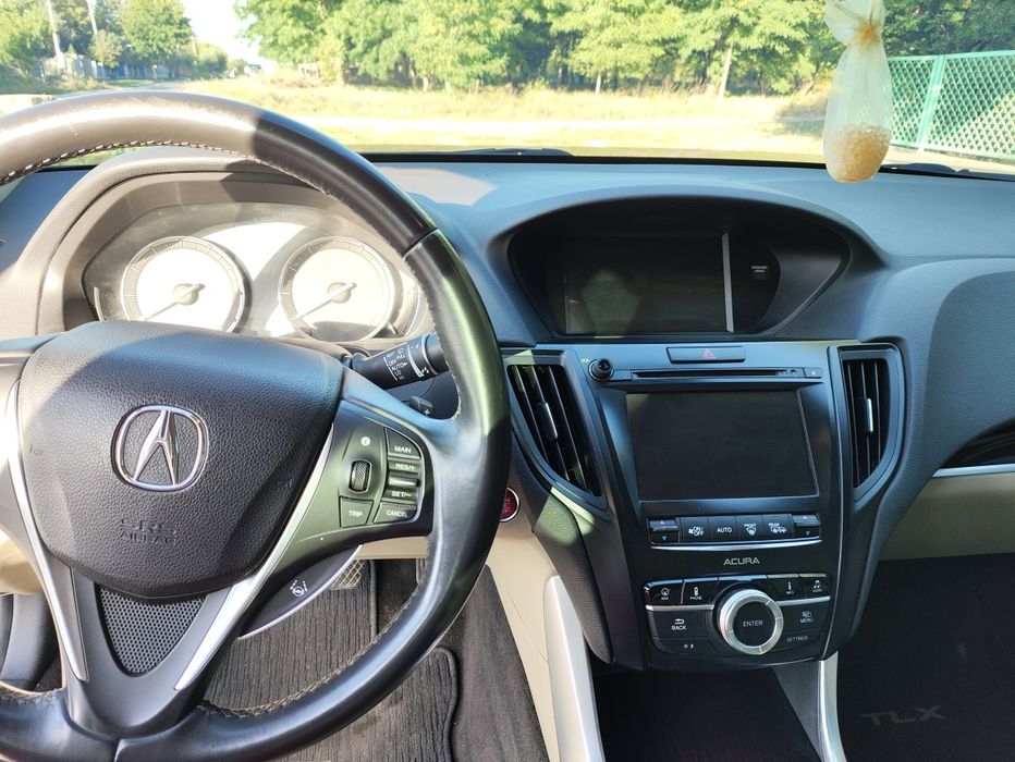 Акура TLX 3.5 2015