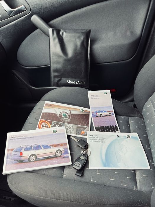 Шкода тур 1.6 MPI (Чешка)