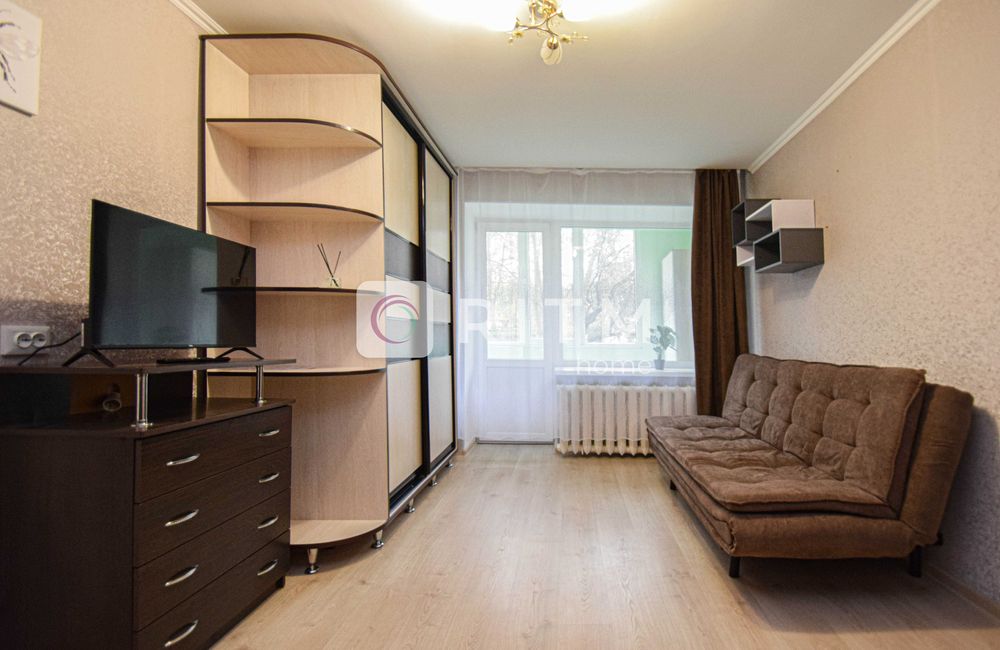 Здається 1-кімнатна квартира по вул. Миру