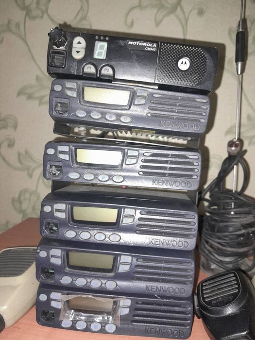 Радіостанції Kenwood 7760-5 та Motorolla