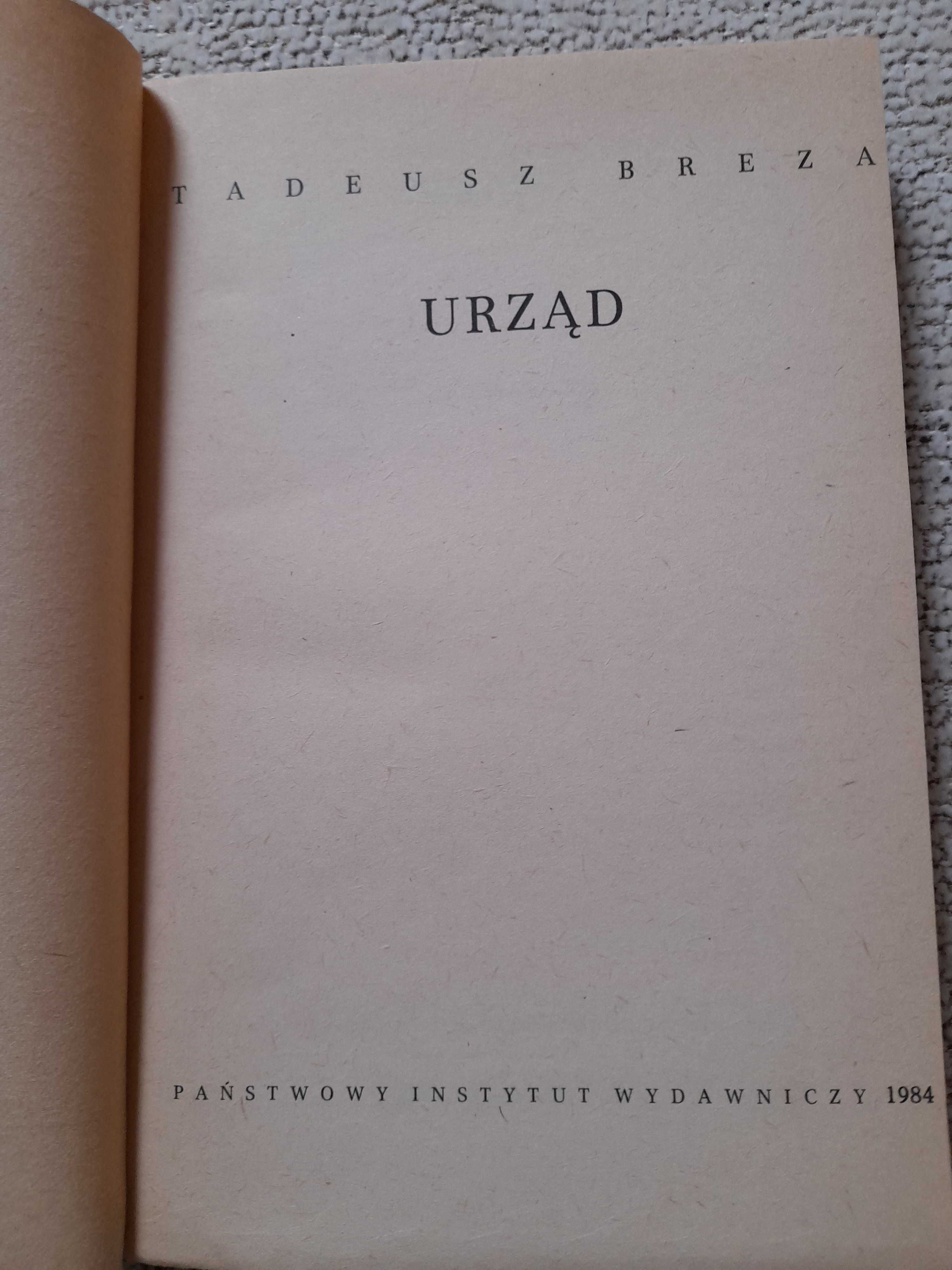 Książka "Urząd" T. Breza