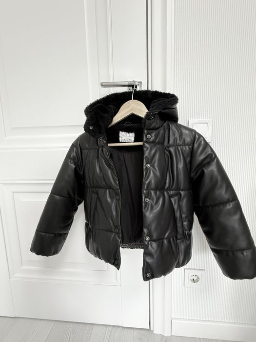 Тепла куртка Zara 128