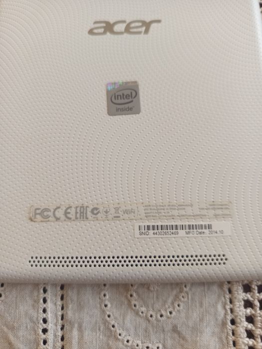 Tablet Acer em bom estado