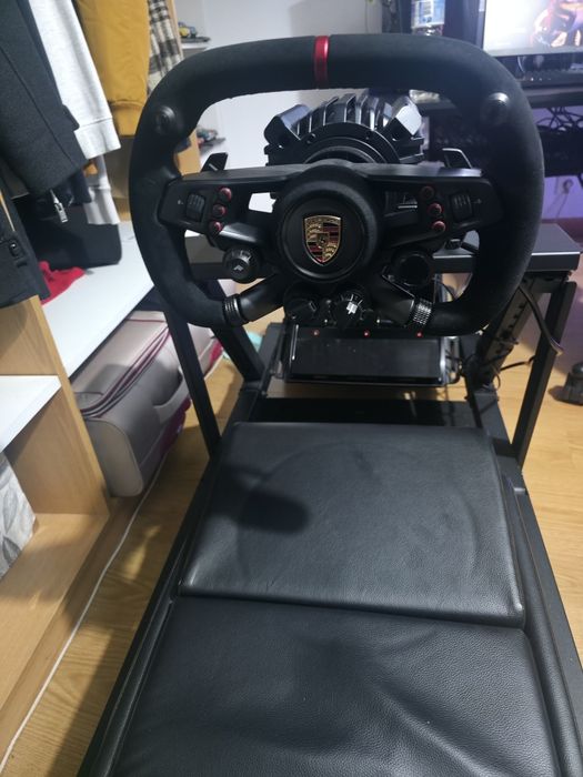 Cockpit Next Level Racing F-GT Fanatec