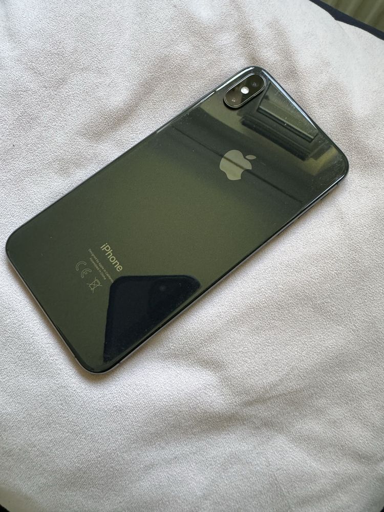 iPhone XS max 64GB