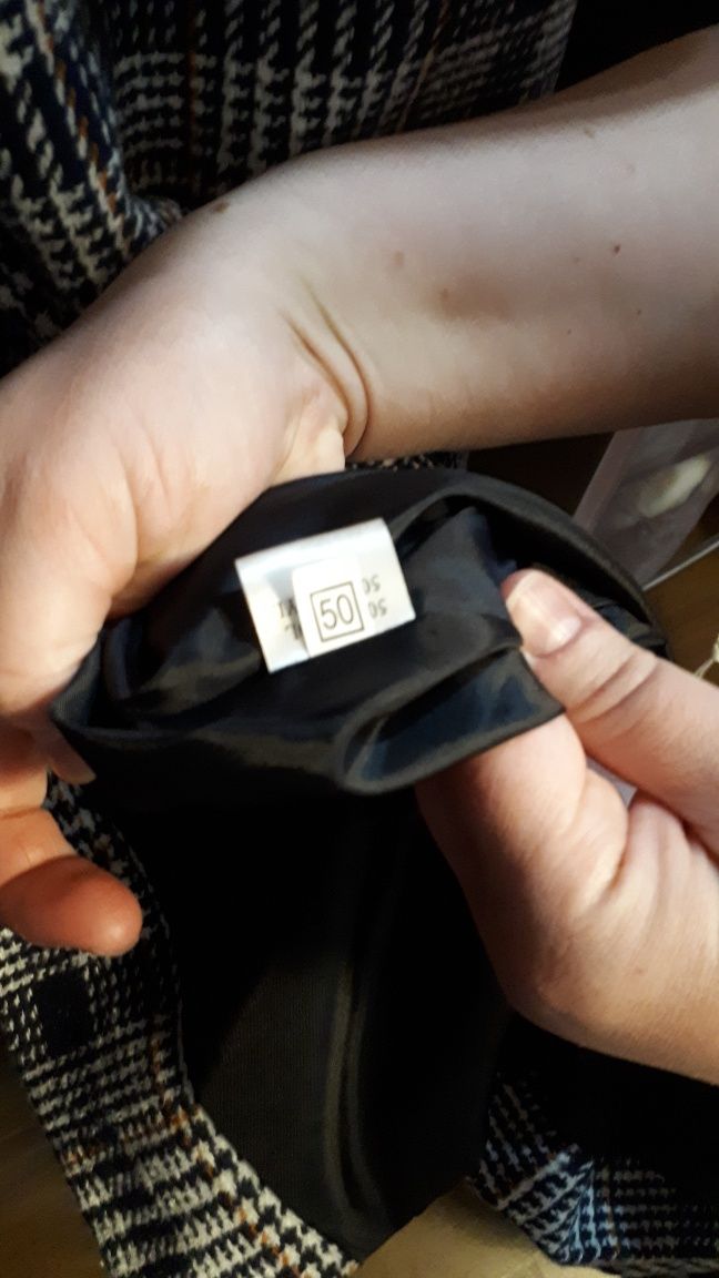 Жіноче пальто 48-50розміру. Стильне,довге.