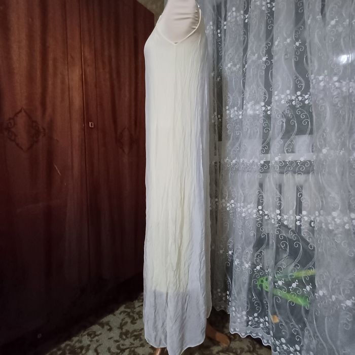 Сукня. Платье. Шелк. Италия 48 р