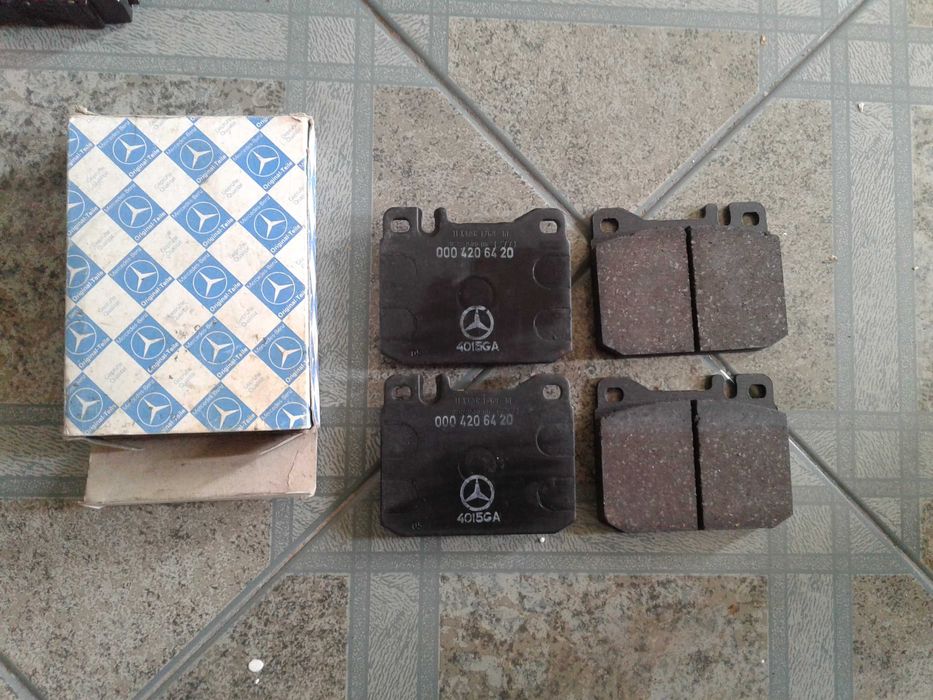 Calços de travão da Mercedes-Benz, NOVOS!