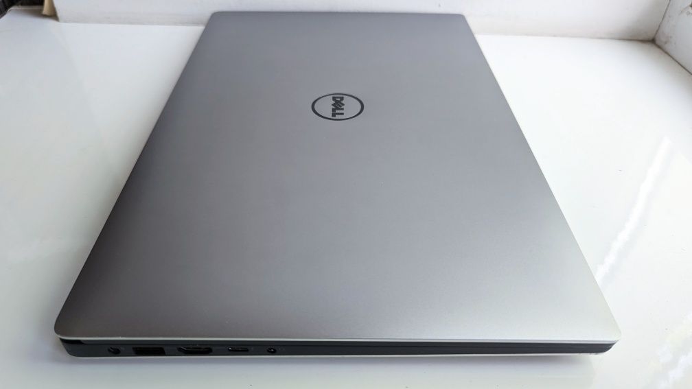 Ноутбук Dell Precision 5510 Core i7 nVidia M1000M 8-32/256-1Tb SSD m.2