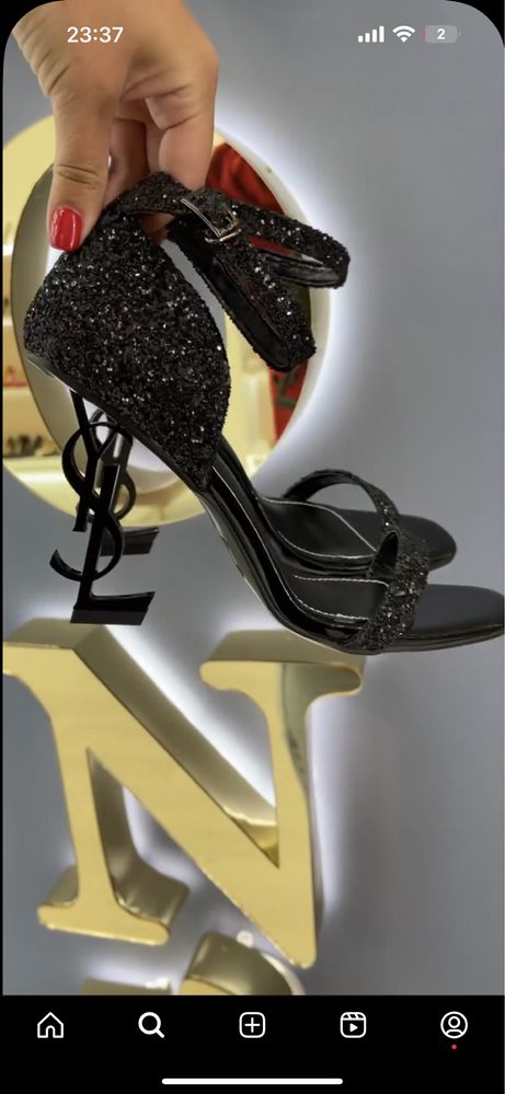 Босоніжки шпильки туфлі Yves Saint Laurent Ysl Bomond