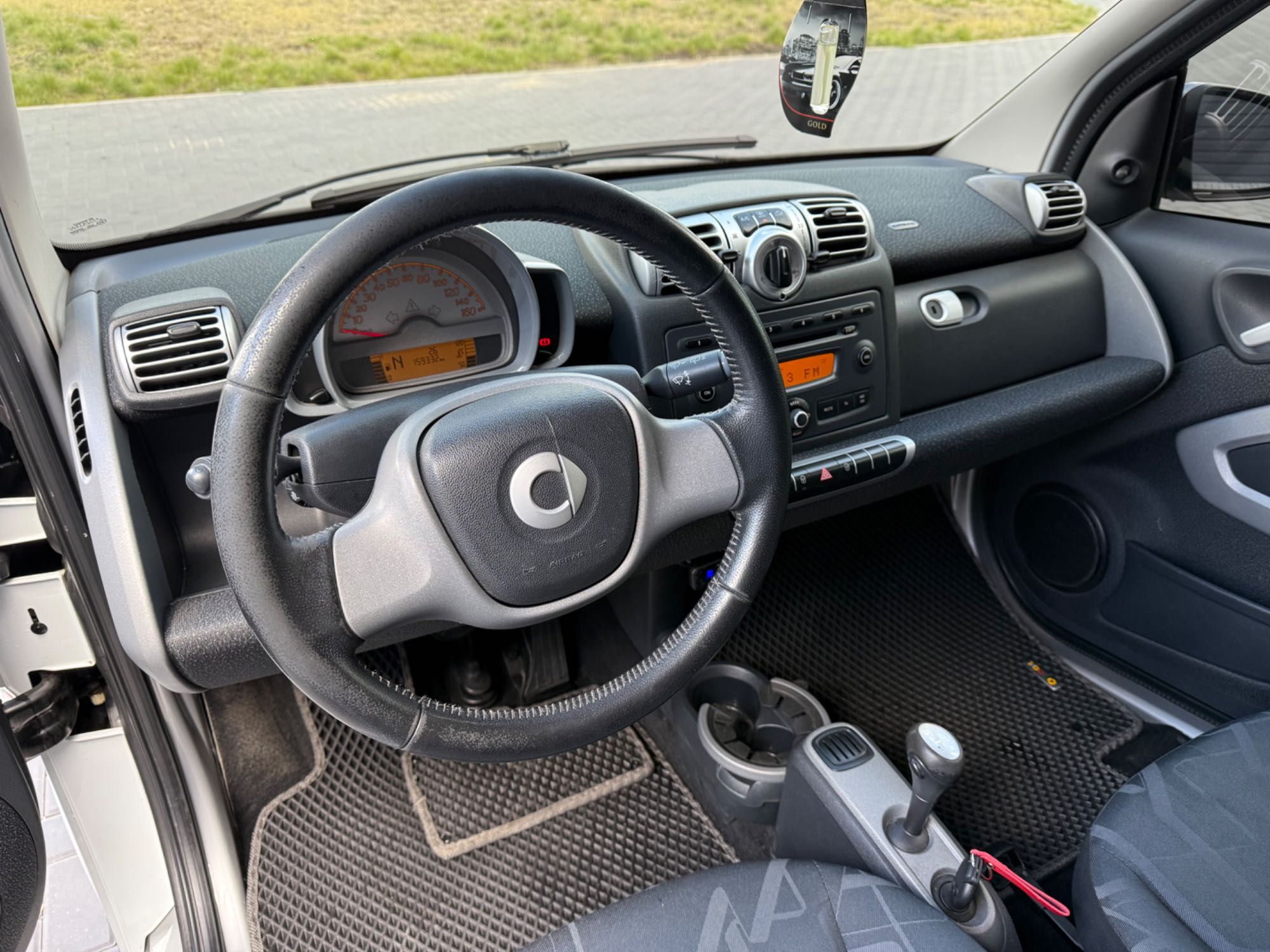 Продам Smart Fortwo 451