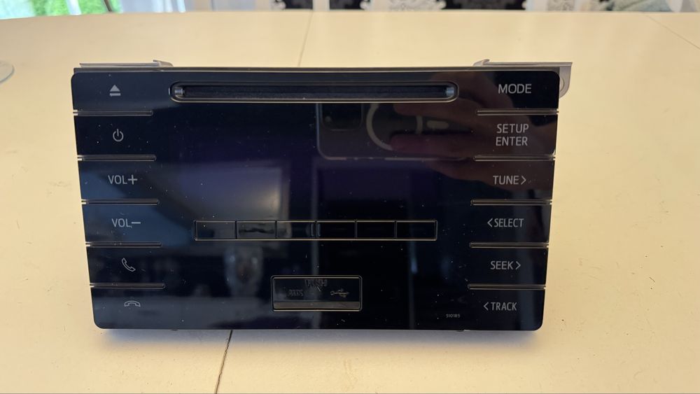 Radio Toyota Corolla 2015–2018