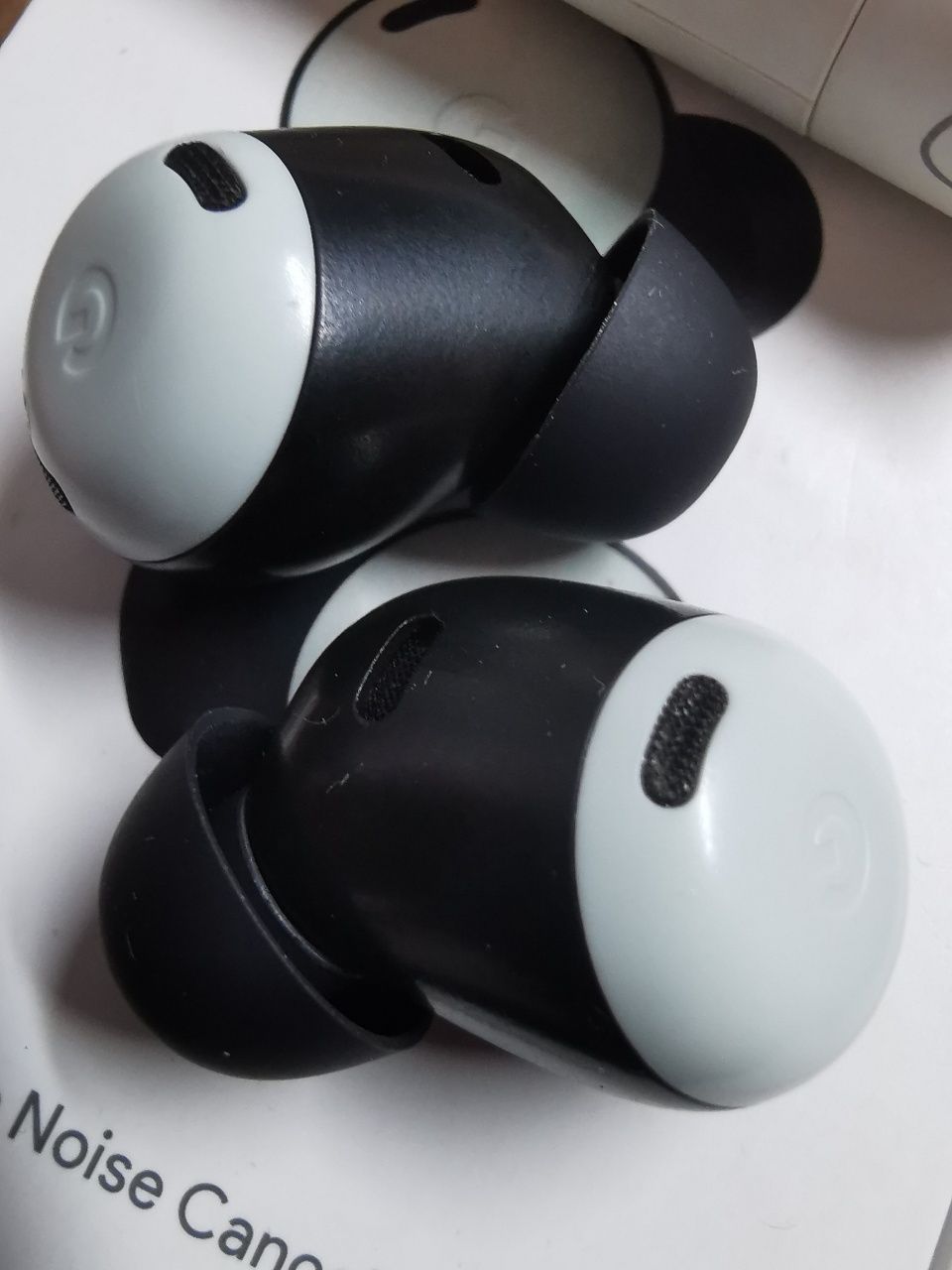 Google Pixel Buds Pro  шумодав  гарний стан як нові