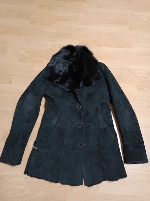 Женская натуральная дублёнка.