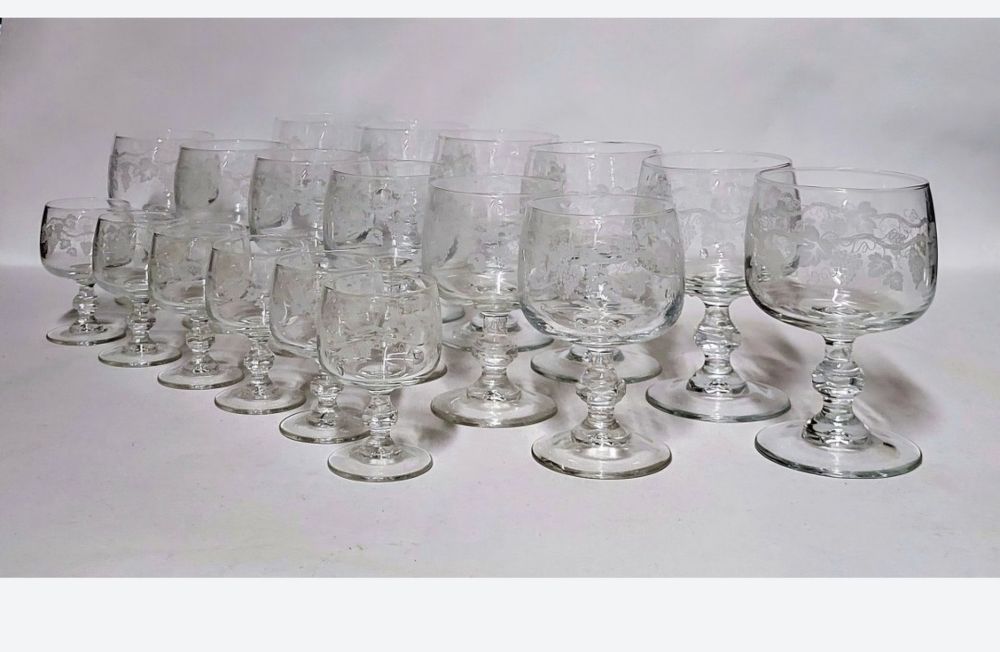 Kieliszki kryształowe 18 szt