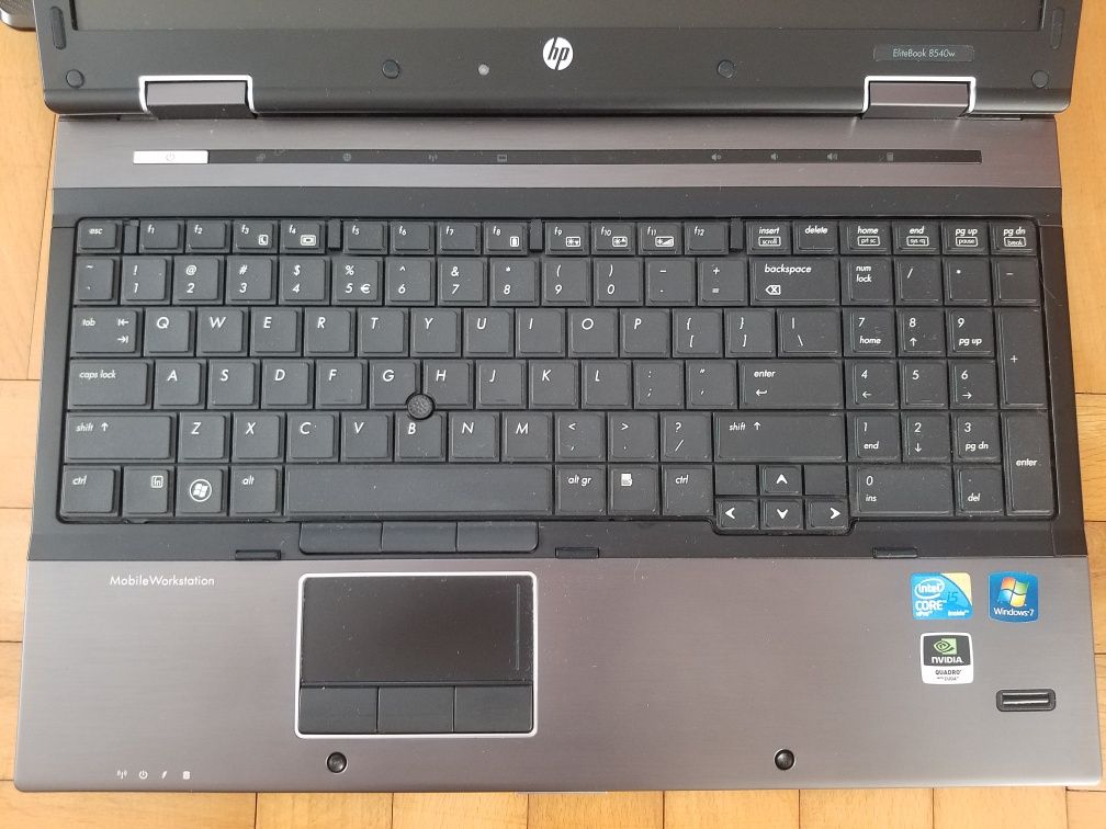 Sprzedam  laptopy HP Elitebook 8540w i Asus X72D