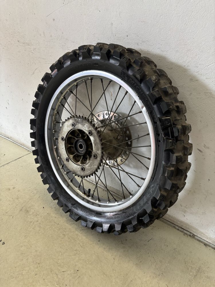 Koło Tył Tylne 18Cali Oś 17mm  SUZUKI TS125 Cross Mtx Dt Rm Yz Cr Sx