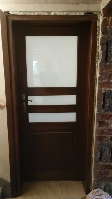 Drzwi wewnętrzne drewniane