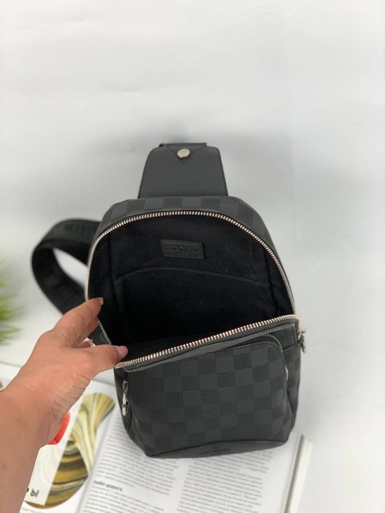 Сумка-слинг Louis Vuitton Avenue Sling Damier Infini s040