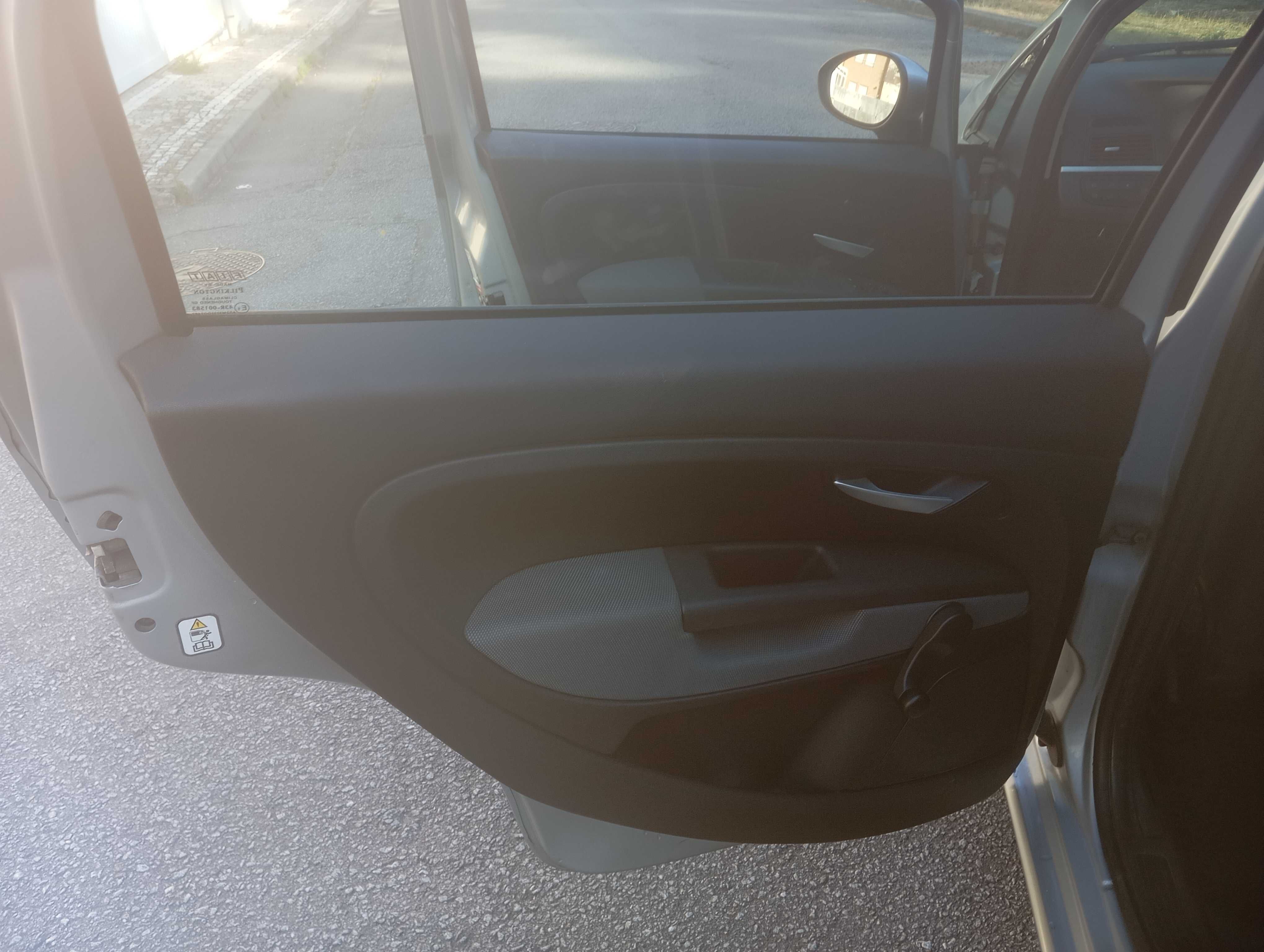 Fiat Punto 1.2 ótimo carro