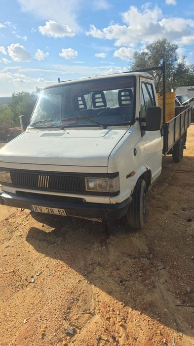 Fiat Ducato 14, com inspeção até Fevereiro 2026.