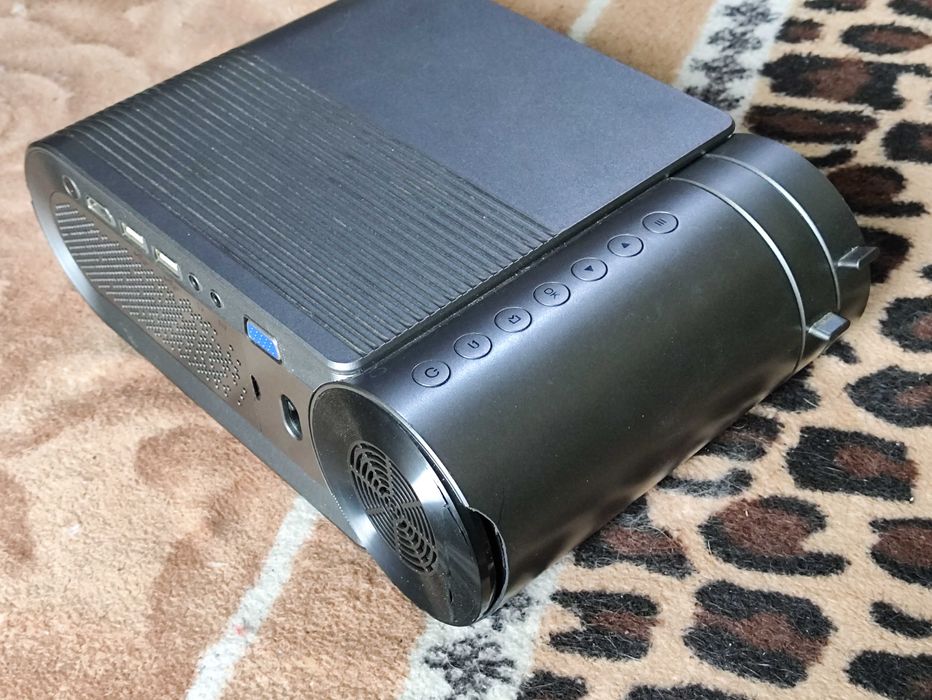 Проектор Byintek K9