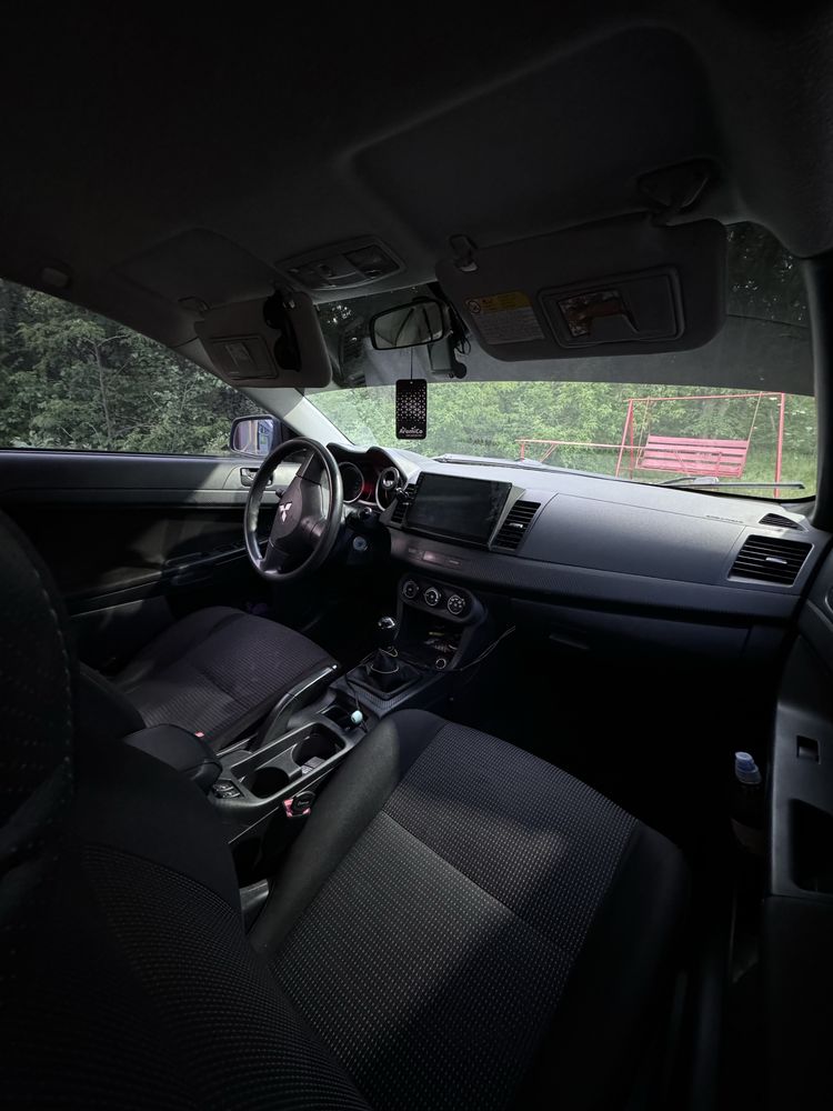 Mitsubishi Lancer Х 1.5 газ-бензин МКПП