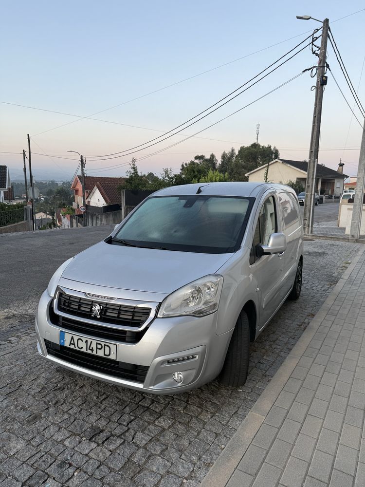Vendo peugeot partner