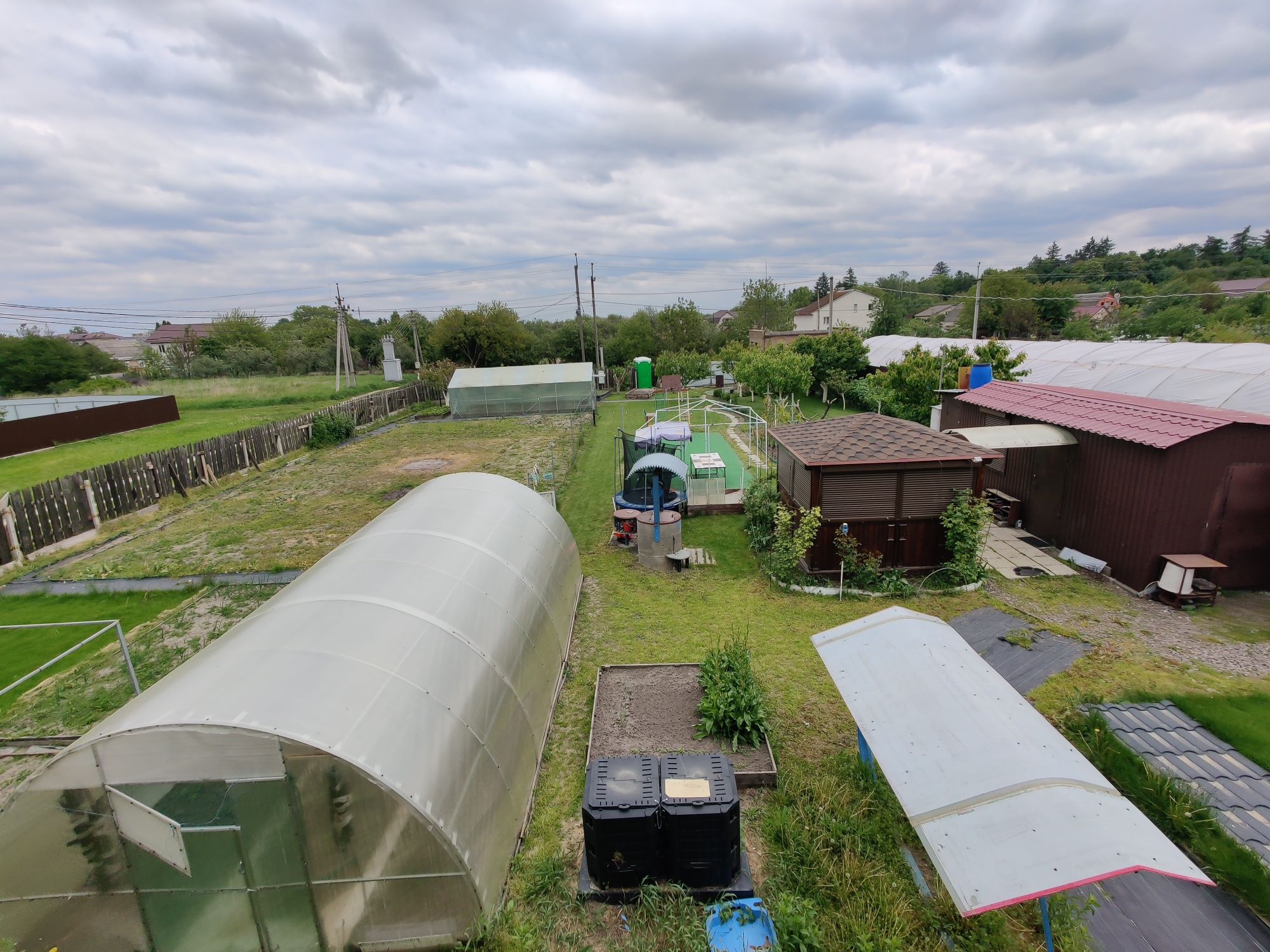 Продам будинок 223квм з ділянкою 7,4 сотки.Гарне місцерозташування!