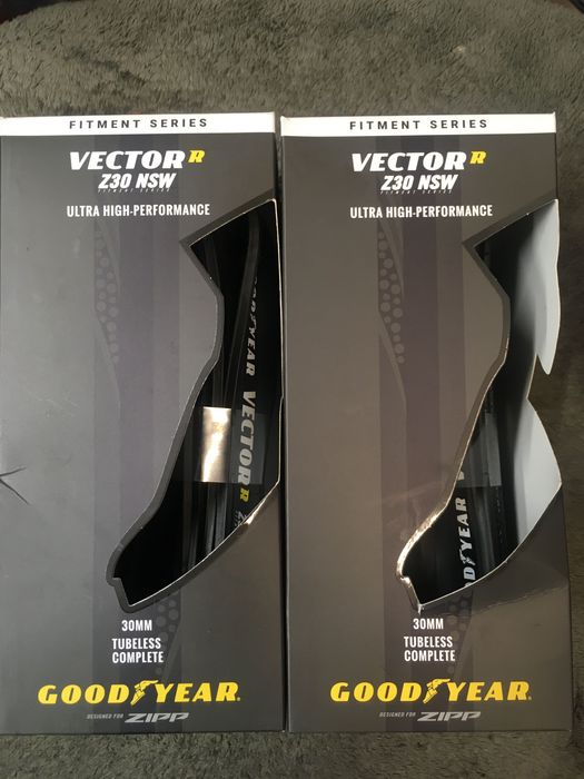 2 x Opona zwijana ZIPP Goodyear Vector Z30 NSW TBLS 700x30C