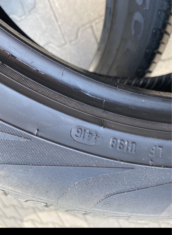 235/50/19 Pirelli Scorpion Verde