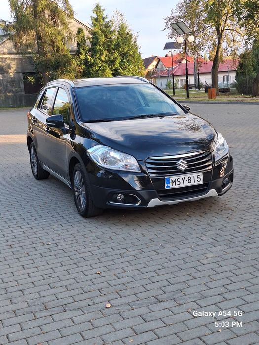Suzuki SX4 S-Cross Suzuki SX4 S-cross 1.6 benzyna 120KM 4x4 dotykowe radio alufelgi