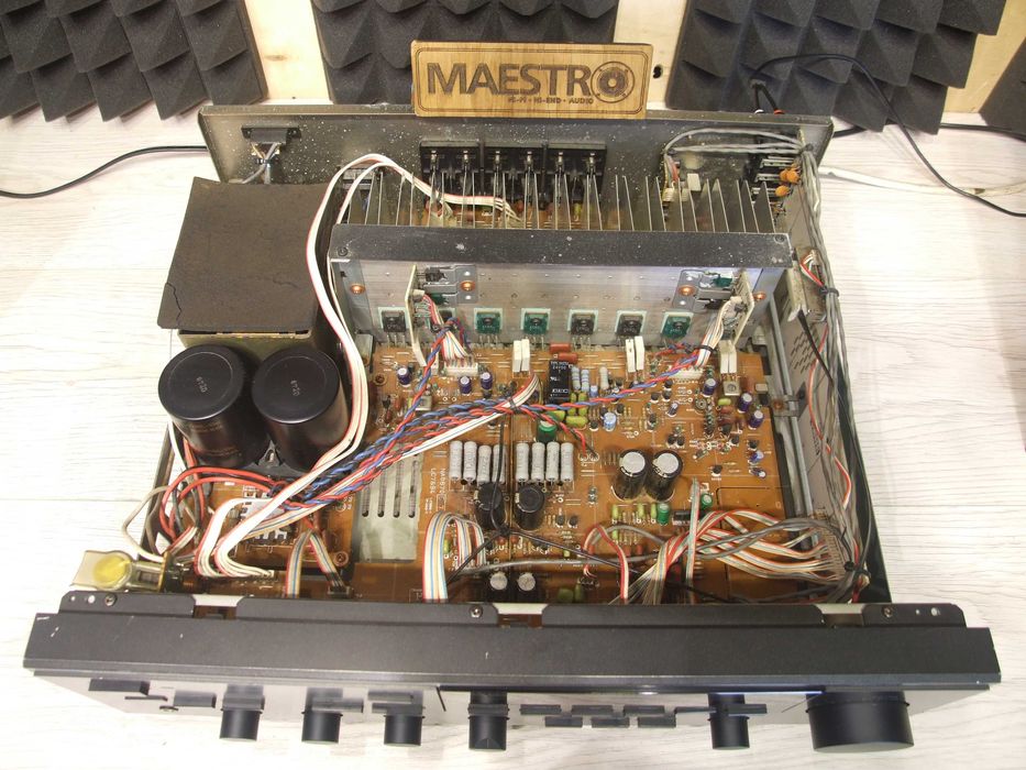 Підсилювач Blaupunkt MA-5850 (Yamaha A-720). 2х100. 10.2 кг. Class A.