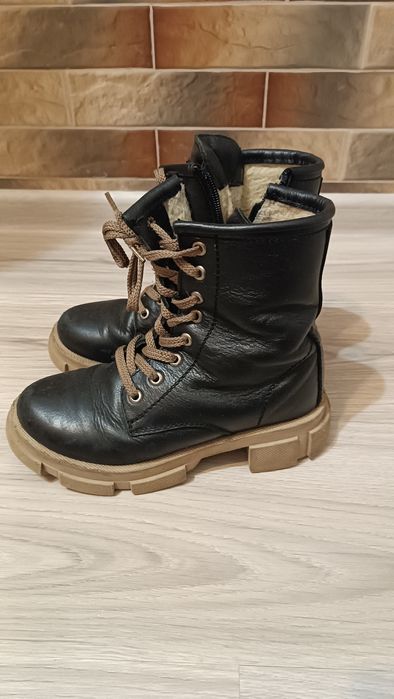 Шкіряні чобітки для підлітка