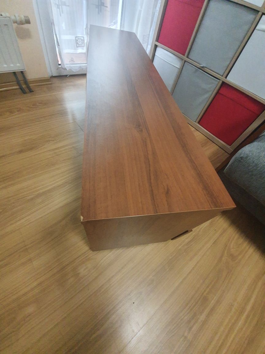 Szafka pod telewizor