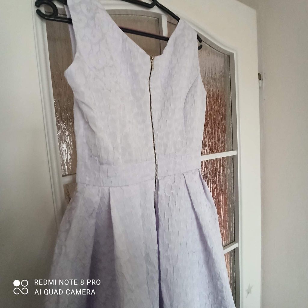 Sukienka r.36 wrzosowa/ jasny fiolet rozkloszowana wesele
