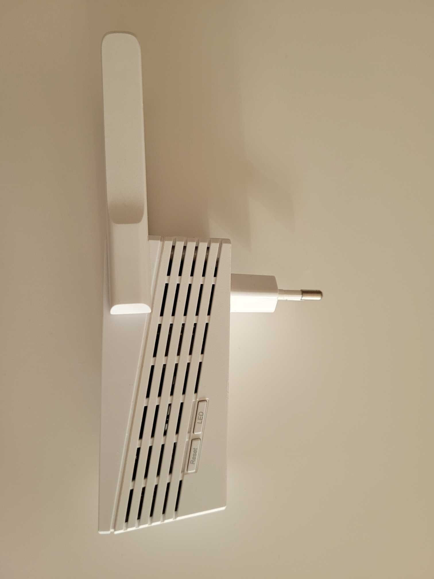 TP-Link   RE   210  ac   750