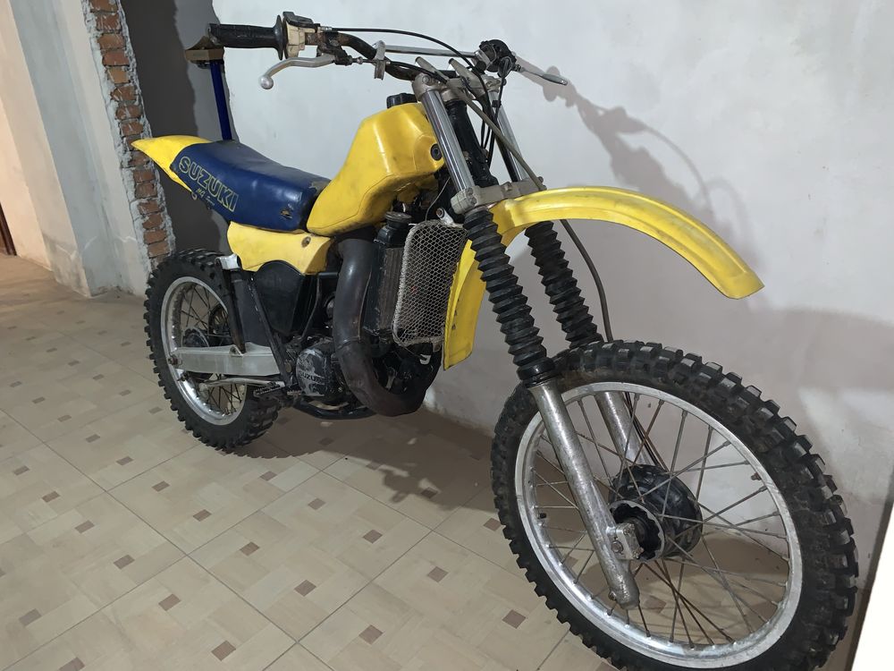 Suzuki RM125 1988