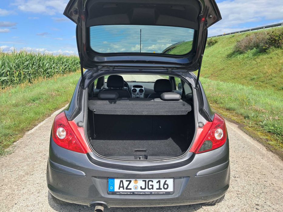 Corsa 1.4 Wersja 150 lat Opla, Bogata wersja, Po opłatach