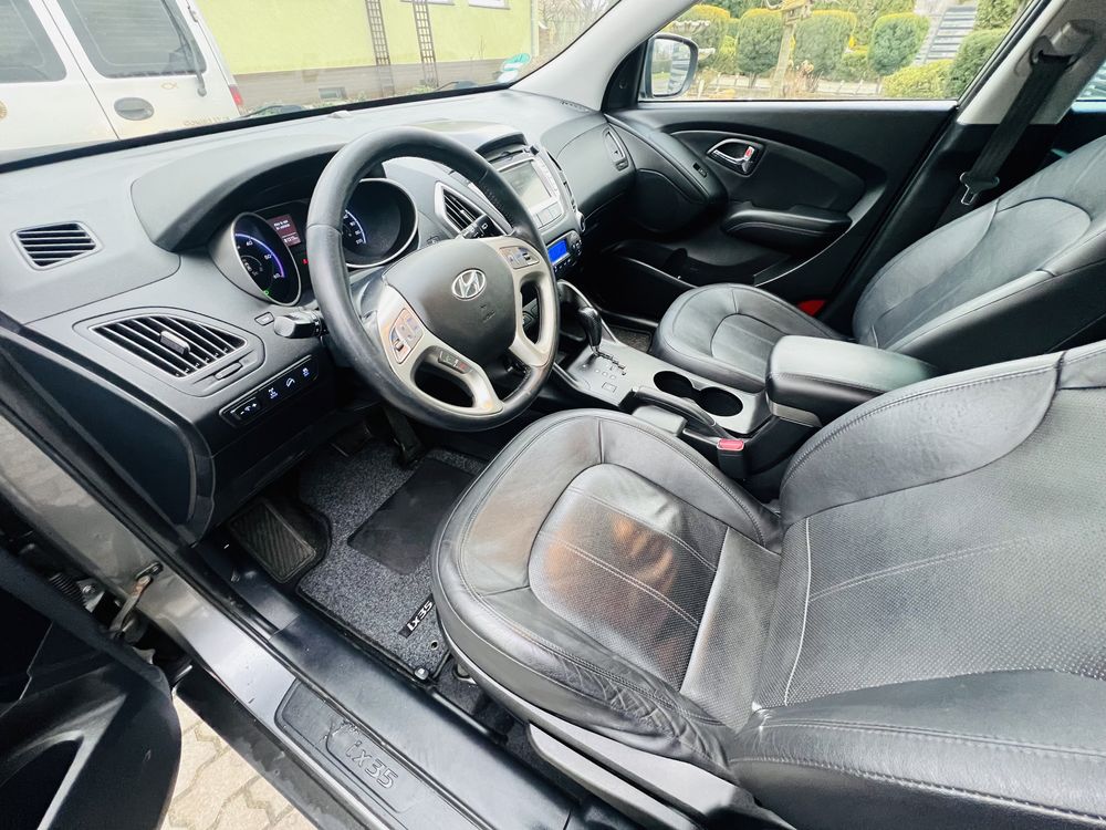 HYUNDAI ix35 2.0Crdi Automat 4x4 - FULL OPCJA z Niemiec