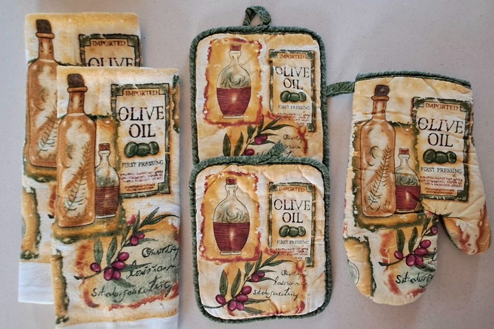 Conjunto de cozinha, 2 panos de loiça + 3 pegas