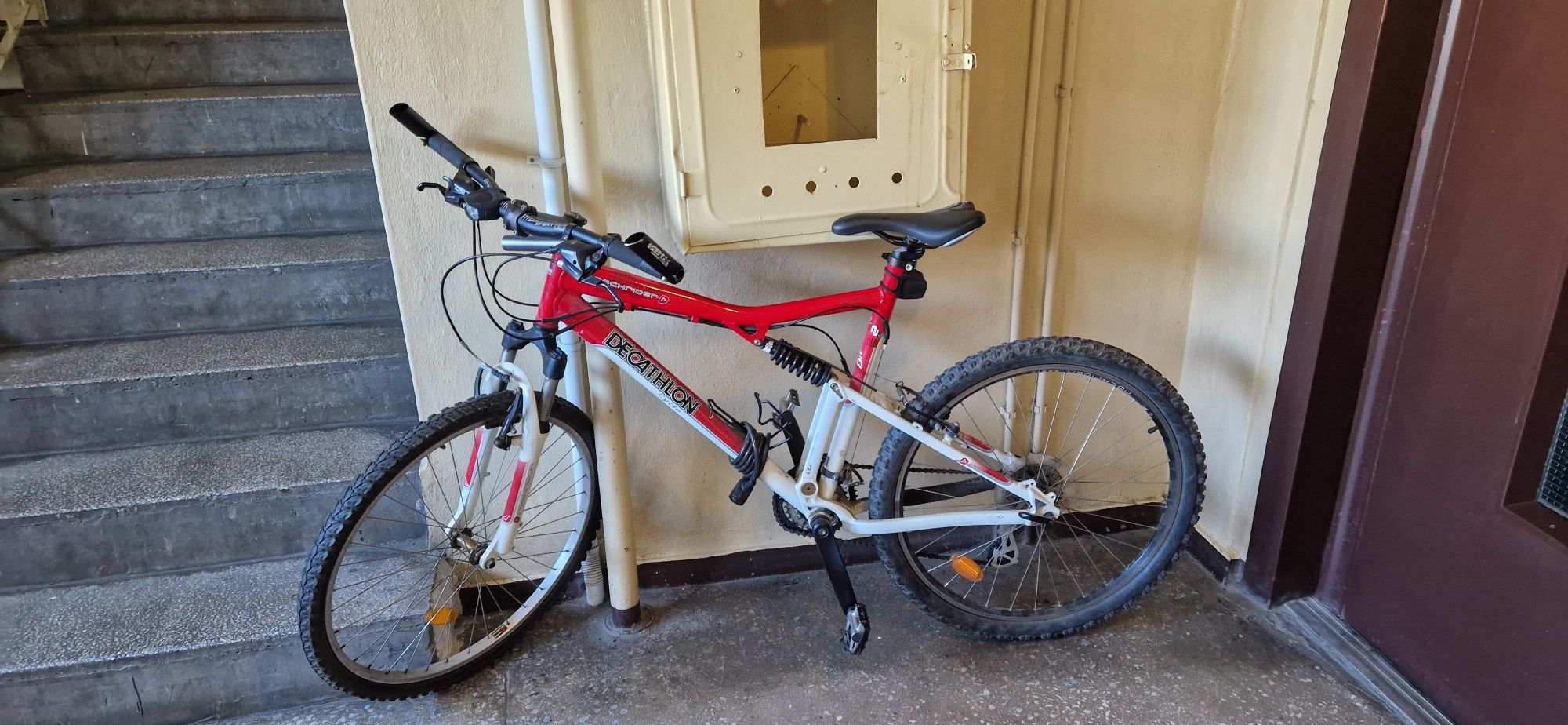 Rower Rockrider  górski aluminiowy mtb