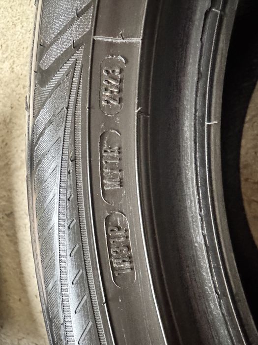 Opony goodyear vector 4 sezon 235/50/18