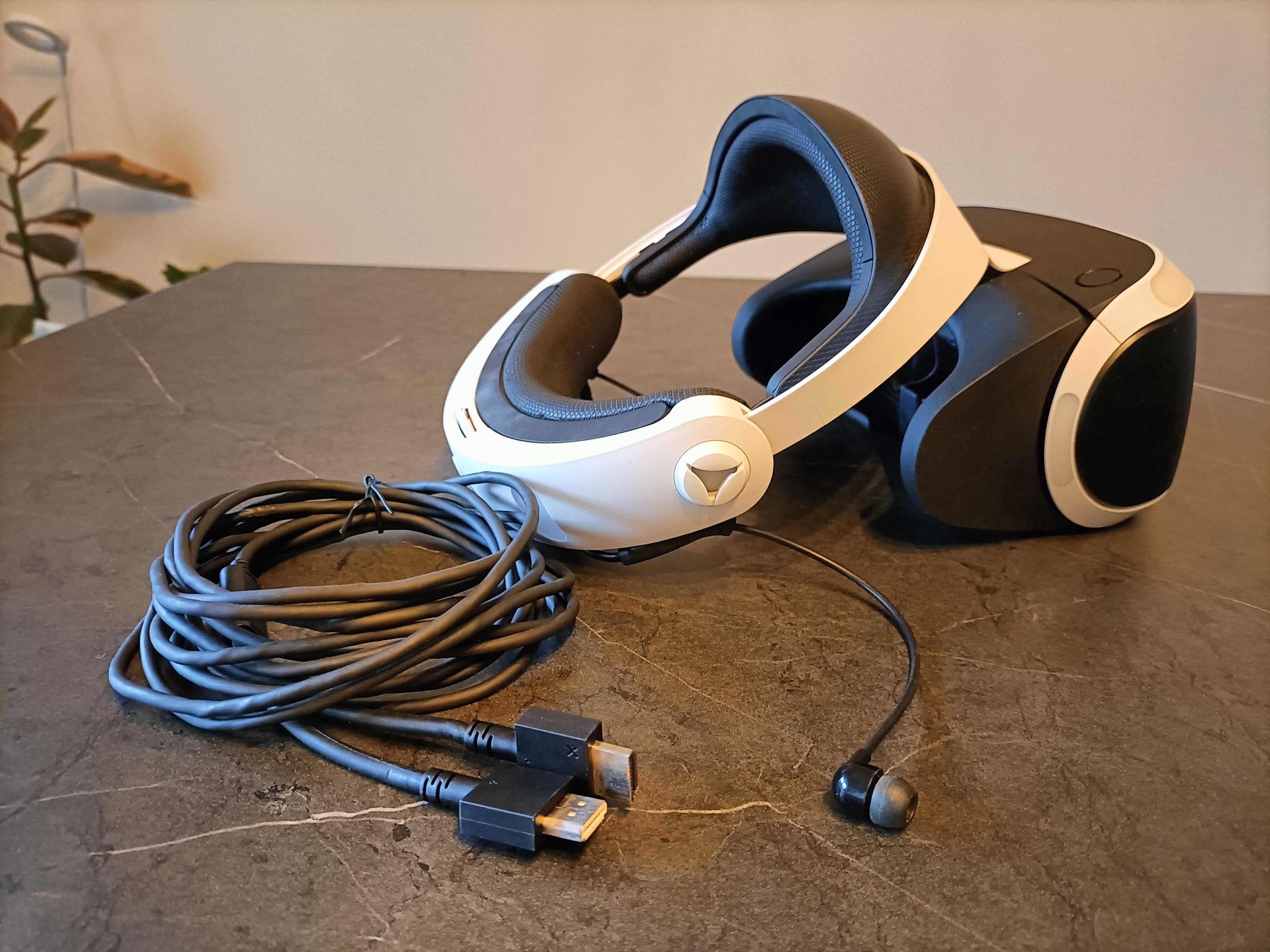 PlayStation VR + Camera + 2 Comandos Move