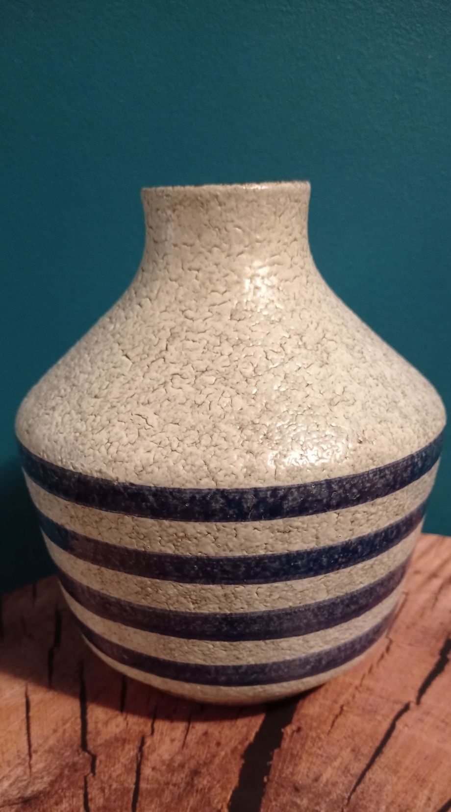 DDR wazon ceramiczny w granatowe paseczki sygnowany nr 3044