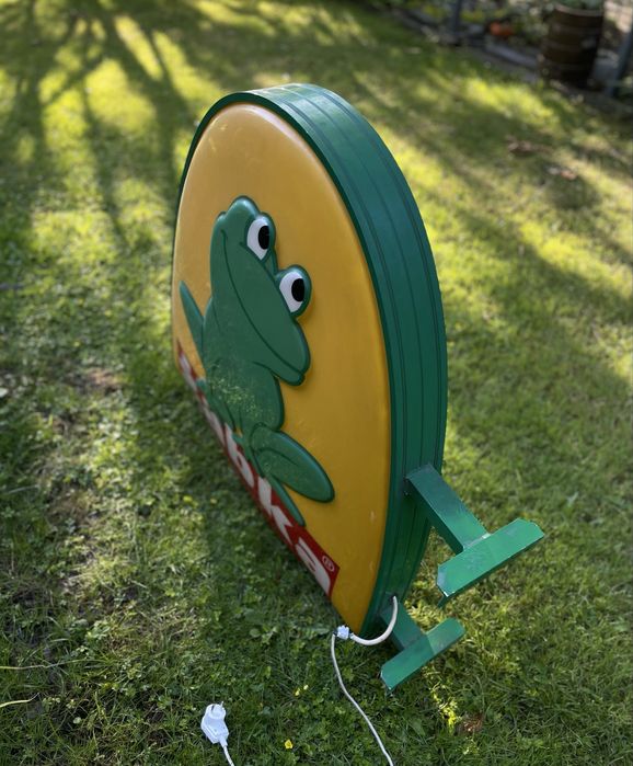 ŻABKA - neon szyld reklama logo - kultowe