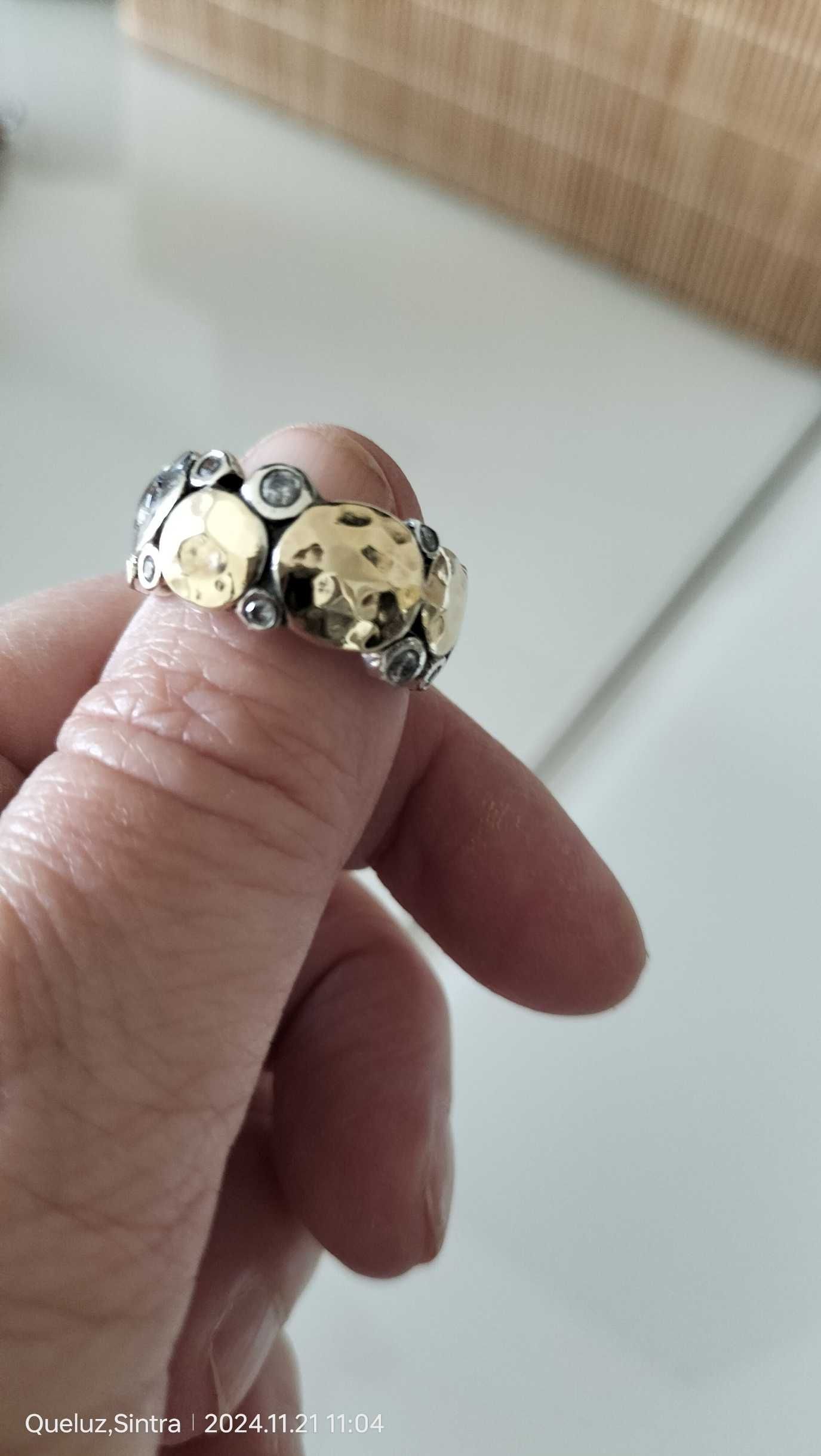 Anel ouro e prata da marca Zeik