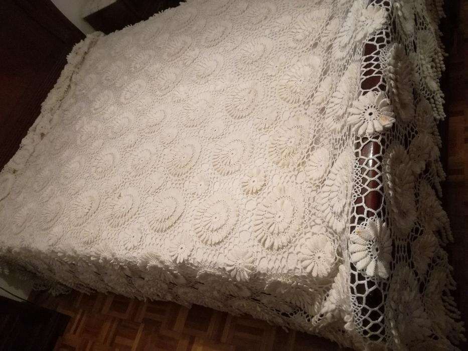 Colcha em Crochet para Cama de Casal