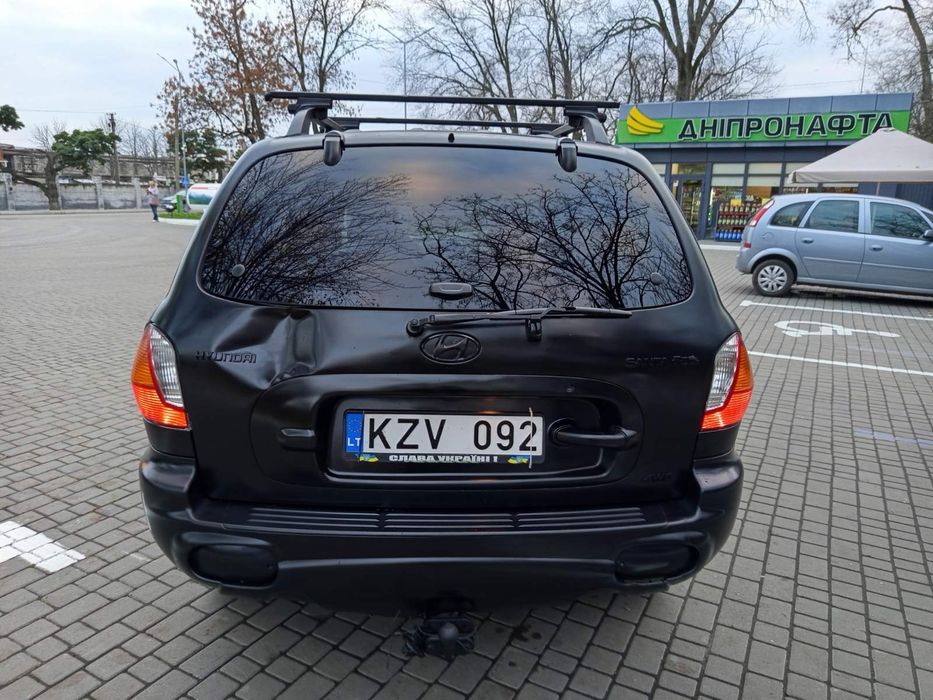 Продам  Hyundai Santa Fe в хорошем состоянии
