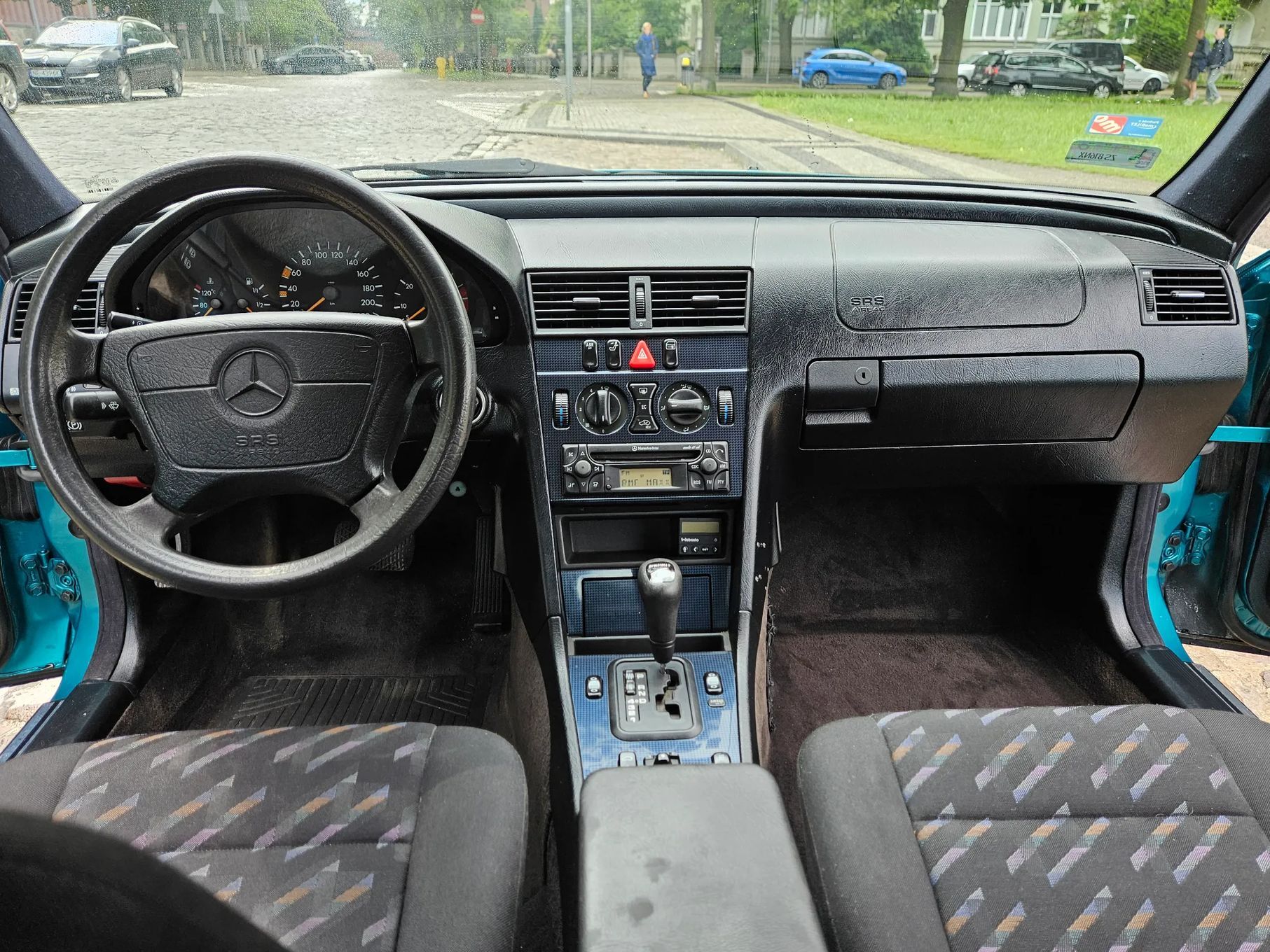 Mercedes-Benz Klasa C 2,2 CDI, Automat, Alufelgi, Stan Bardzo dobry